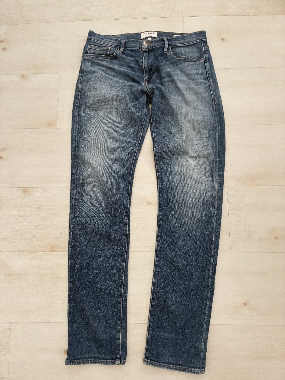 FRAME Denim L'Homme (Men) Slim Fit Jeans in Chesil Wash Size 32(Distressed Flaw)